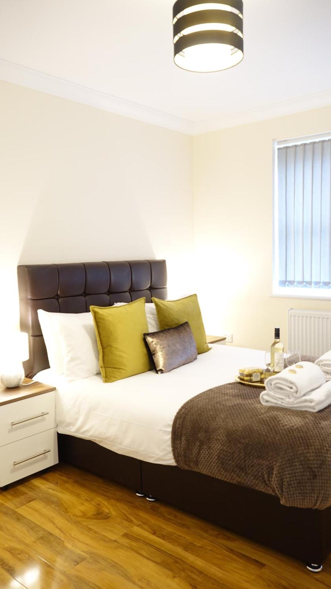Ashford Luxury 2 Bed 2 Bath - Free Parking - 5Min To Airport - Sleeps 6公寓 外观 照片