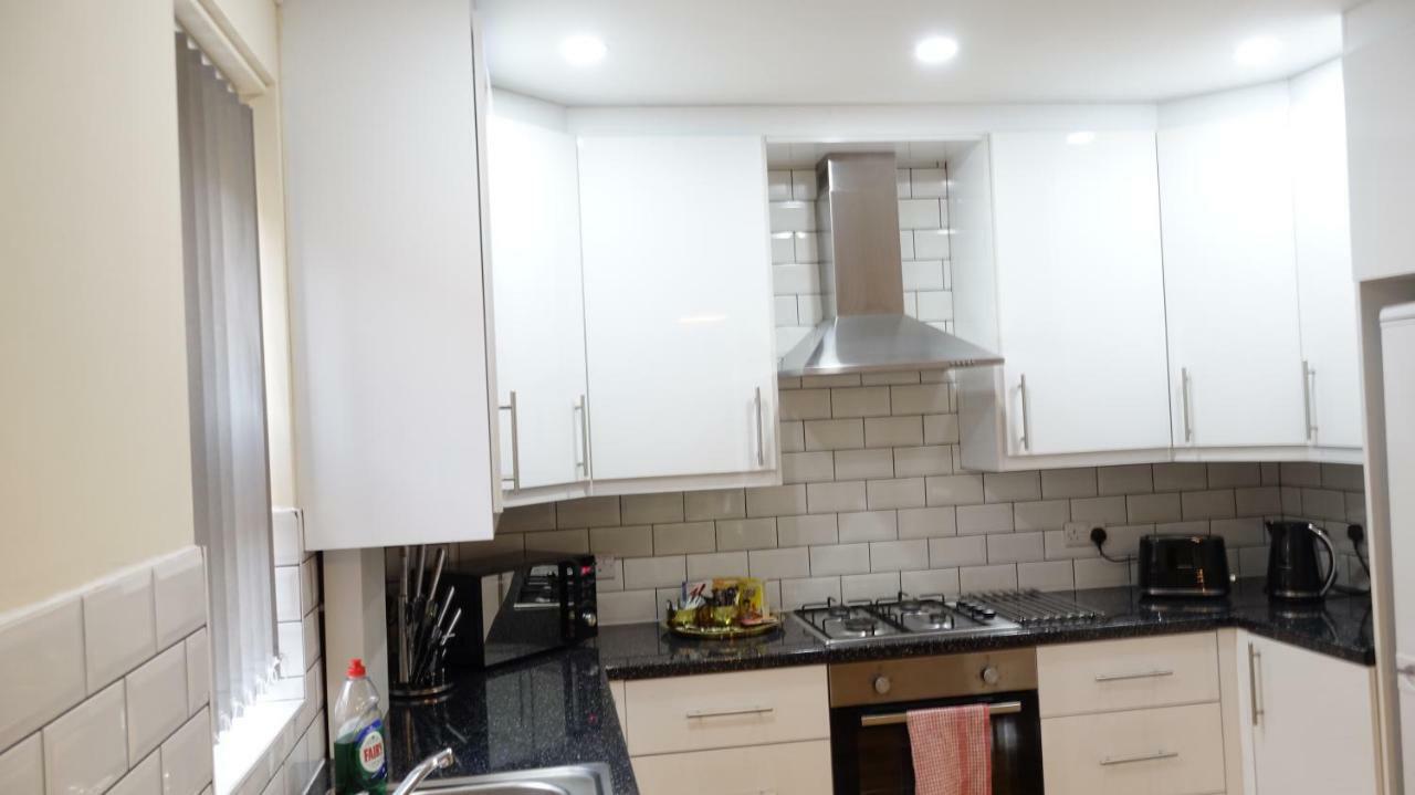 Ashford Luxury 2 Bed 2 Bath - Free Parking - 5Min To Airport - Sleeps 6公寓 外观 照片