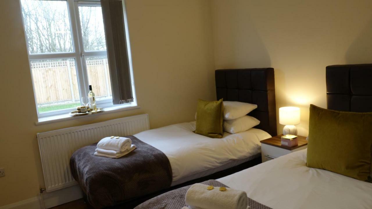 Ashford Luxury 2 Bed 2 Bath - Free Parking - 5Min To Airport - Sleeps 6公寓 外观 照片